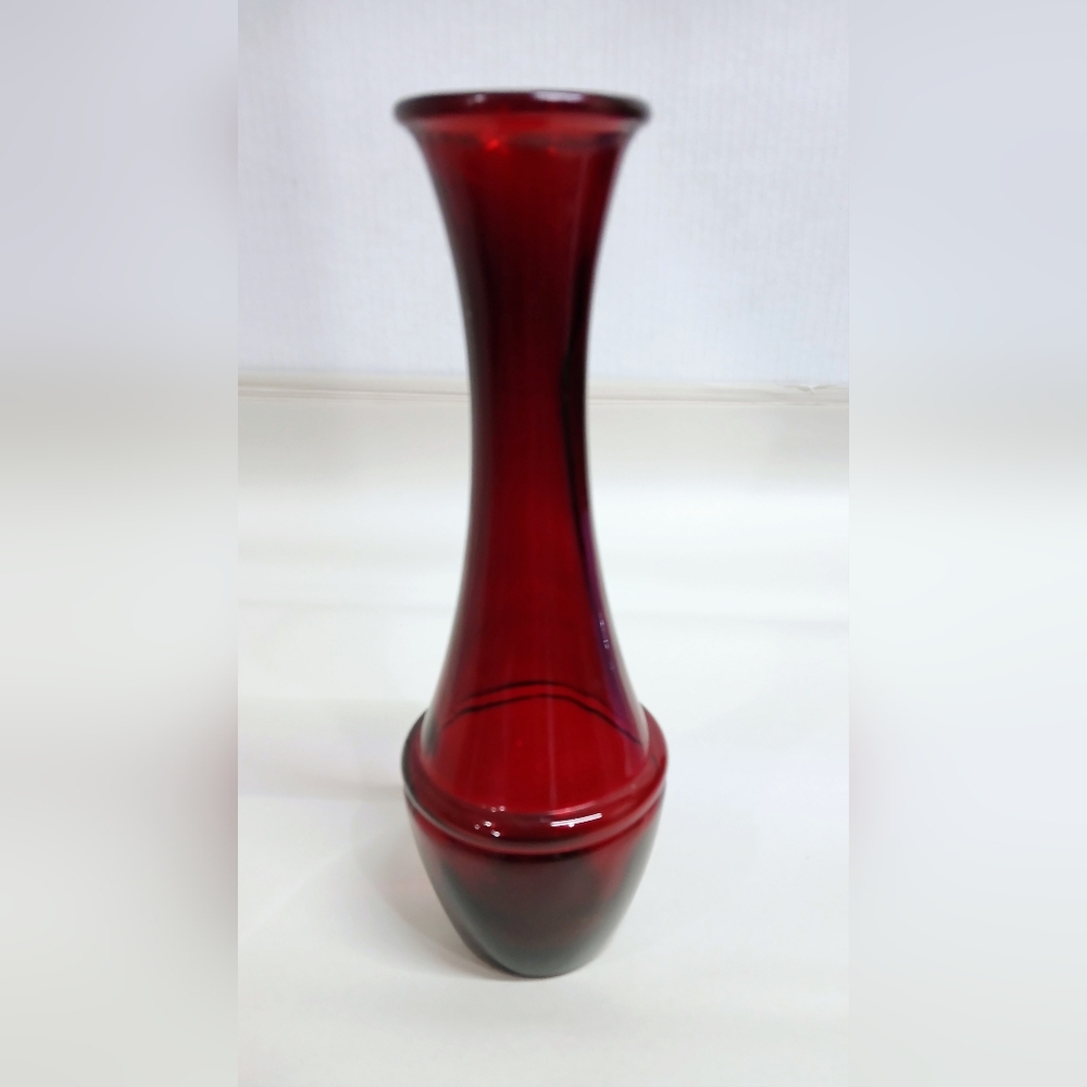 Vintage Red Glass Accent Vase for Stylish Home Decor